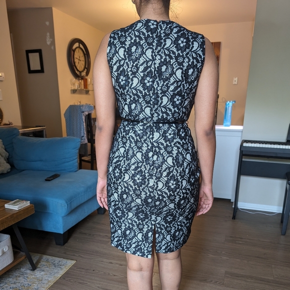 Calvin Klein Black Lace Sheath Dress, 4P - Picture 2 of 4